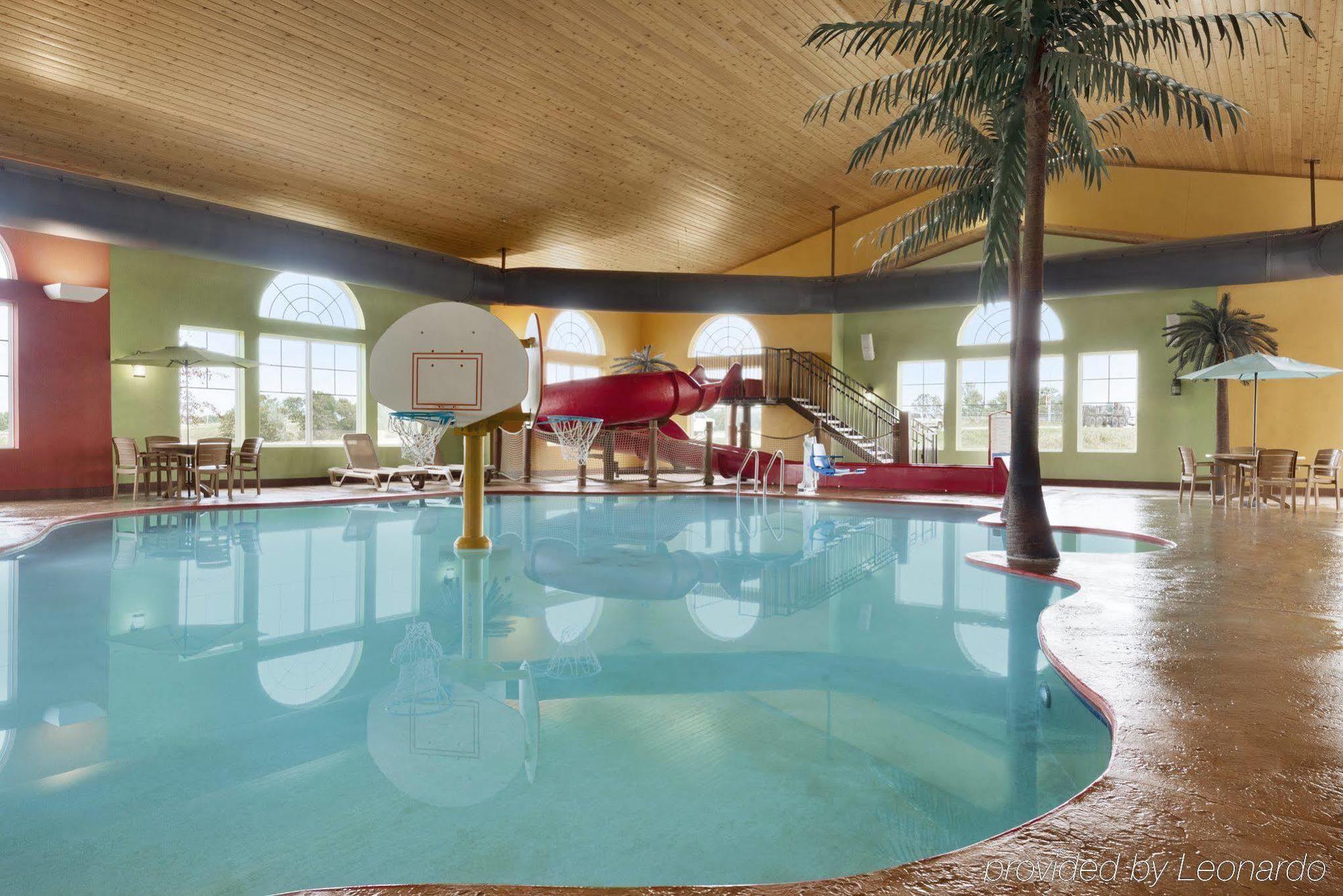 Country Inn & Suites By Radisson, Appleton North, Wi Little Chute Екстериор снимка
