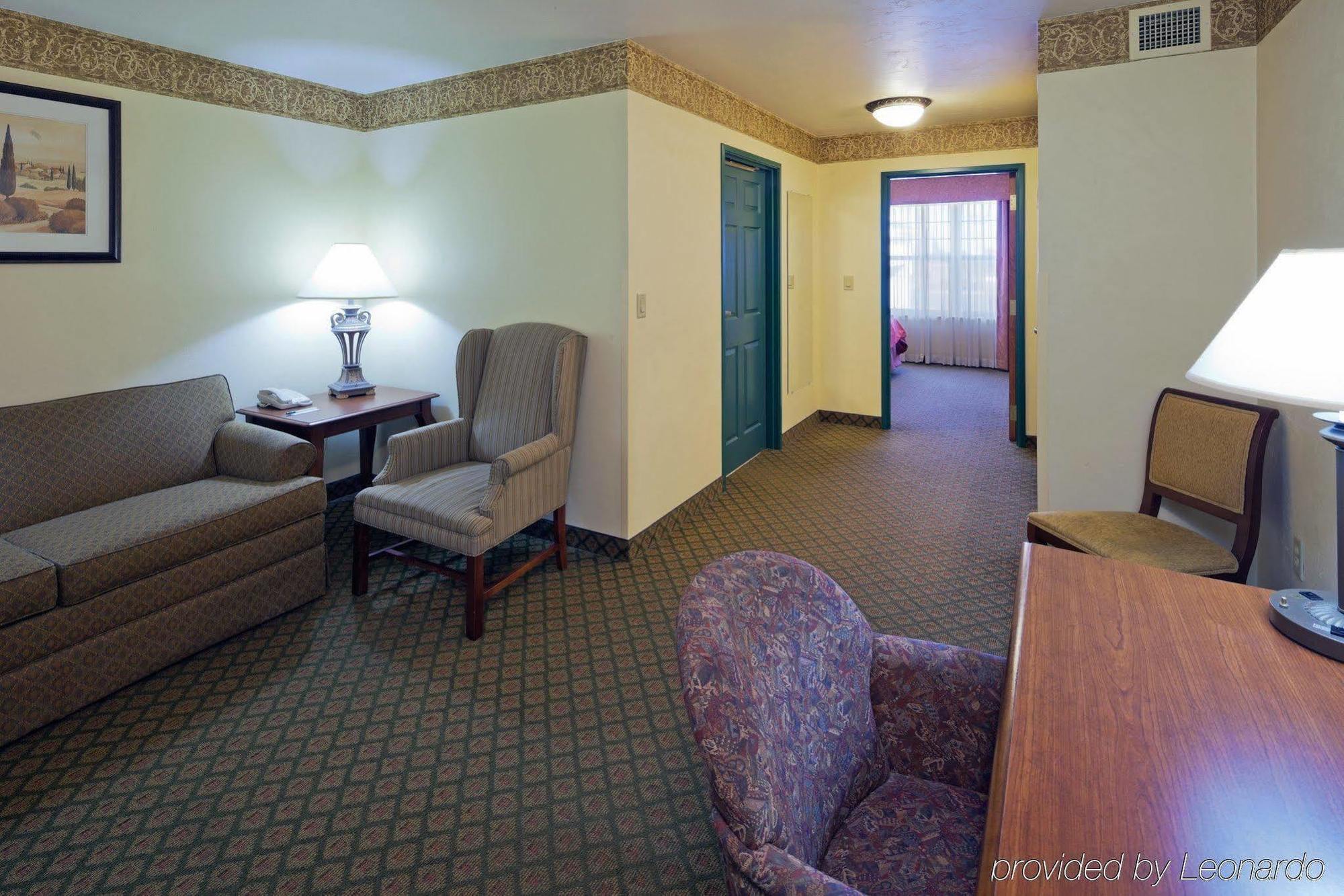 Country Inn & Suites By Radisson, Appleton North, Wi Little Chute Екстериор снимка