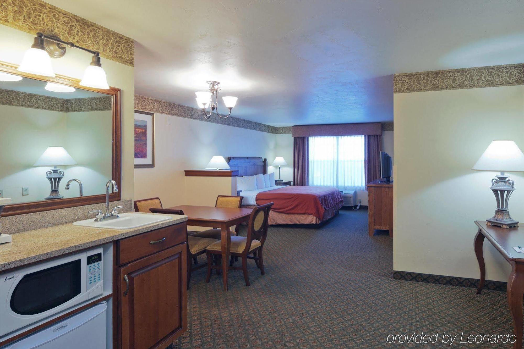 Country Inn & Suites By Radisson, Appleton North, Wi Little Chute Екстериор снимка